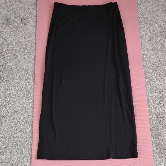 aerie Dresses & Skirts - Aerie Thumbs Up Maxi Skirt Never Worn